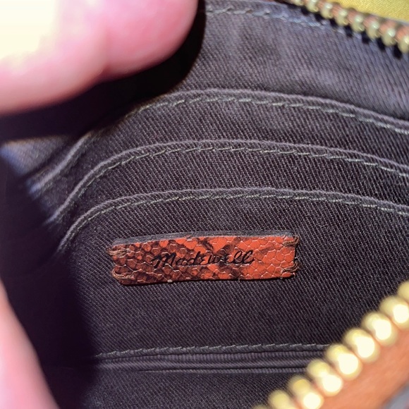 Madewell Snake Embossed Leather Pouch Wallet - Picture 4 of 11